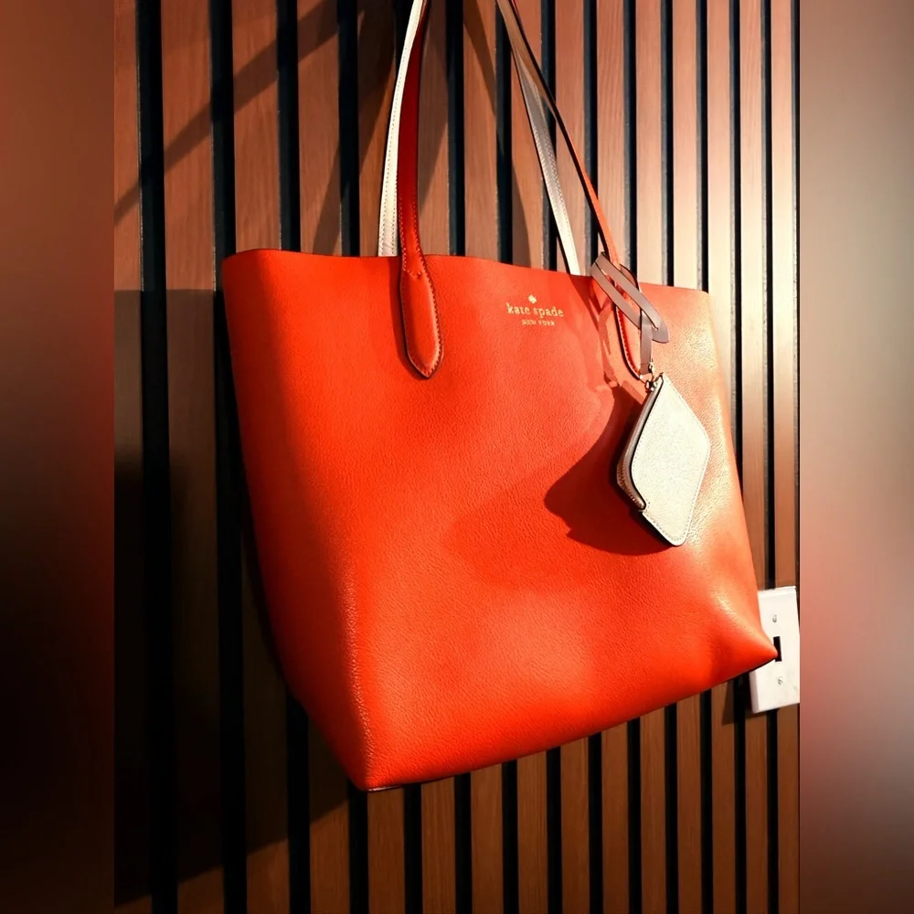 Kate Spade Ava Reversible‎ Orange Leather Tote Pouch MSRP $359